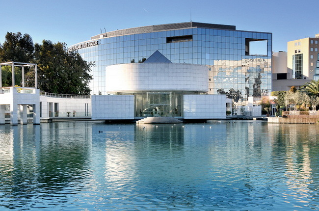Appartement de vacances à Nice sur la promenade des anglais - a visiter - musée des arts asiatiques