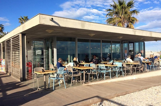 Appartement de vacances à Nice sur la promenade des anglais - restaurants - arret au port